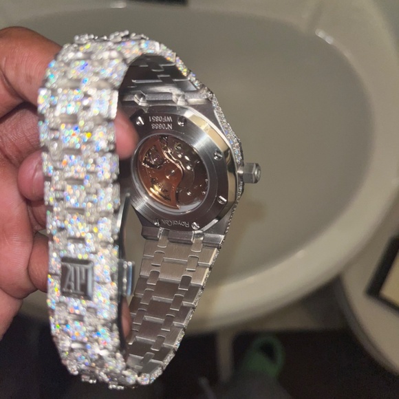 AP Watch - Picture 6 of 6